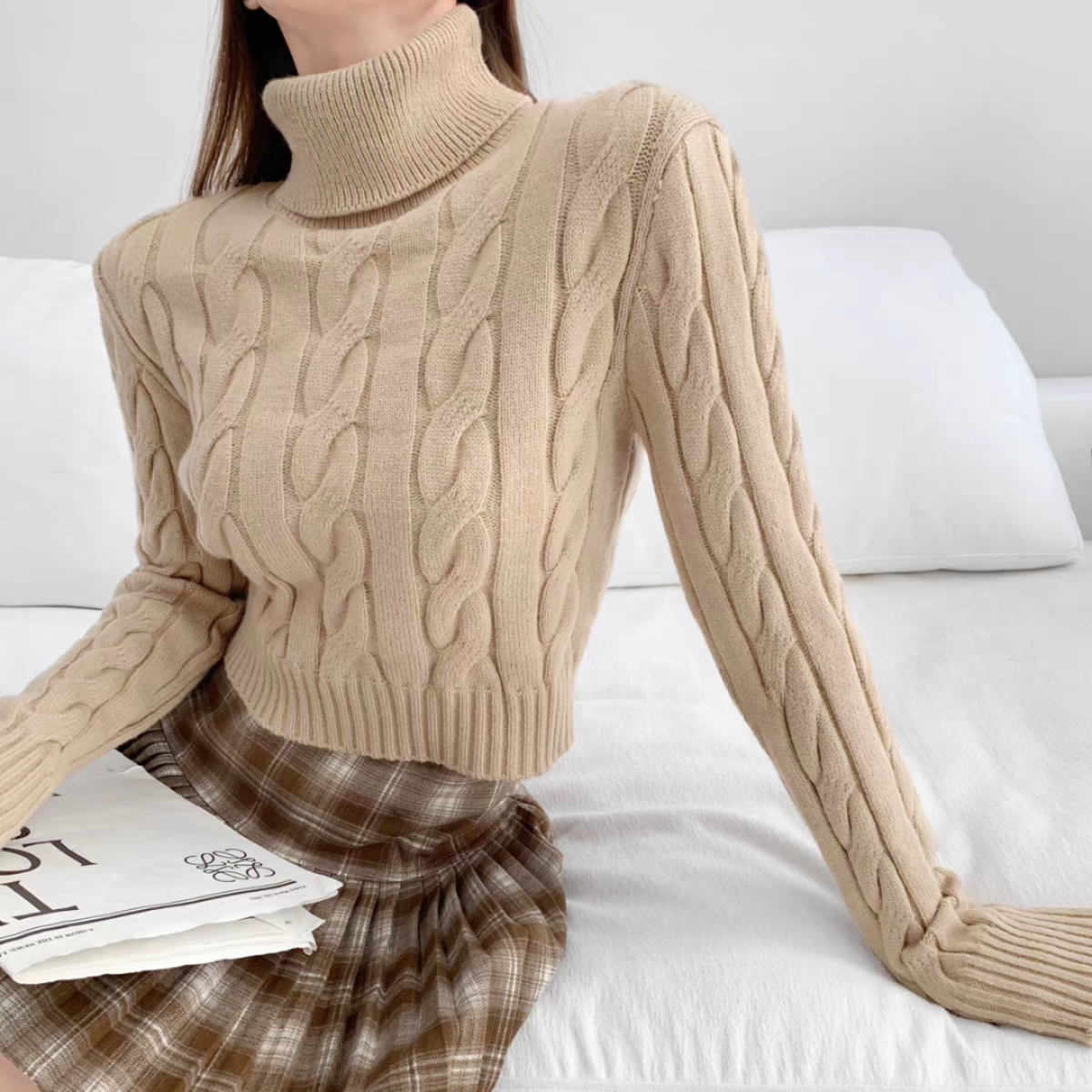 Gestrickter Rollkragenpullover -Stylisch und warm