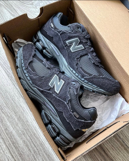New Balance 2002r Phantom Black